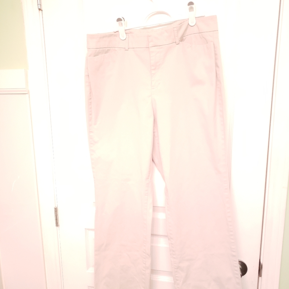 Dockers Beige Women's Pants Size 14/32